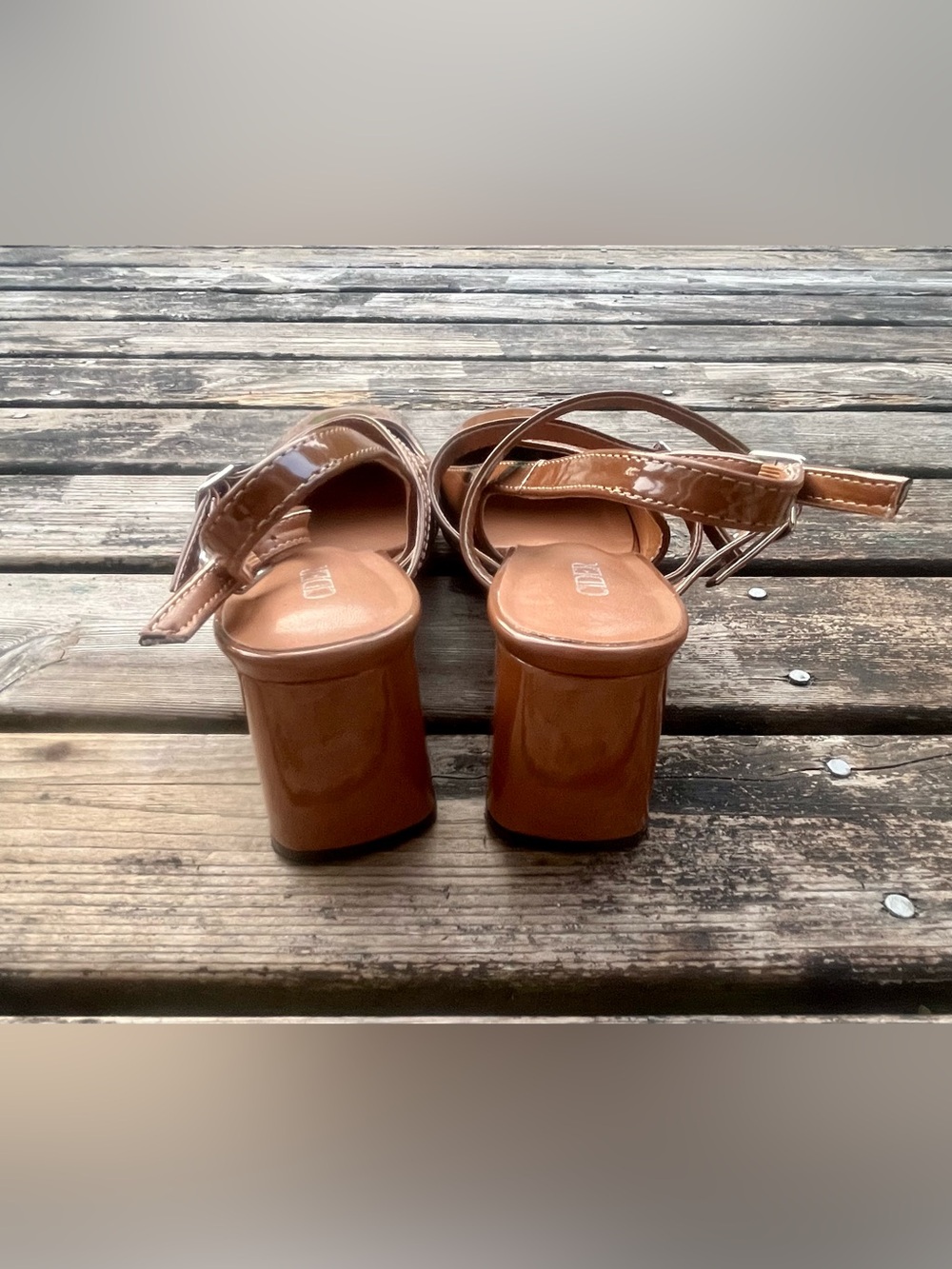 CIDER Glossy Brown Strappy Heeled Flats - Picture 5 of 10